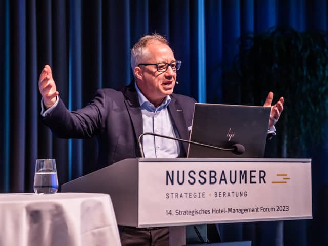 Redner zum Thema Künstliche Intelligenz (KI): Hier den geeigneten finden
